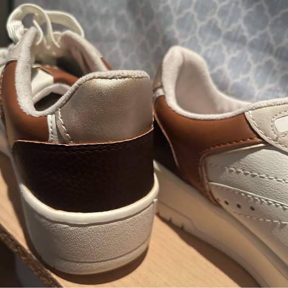 Stradivarius Brown Beige Sneakers 🤎 - Picture 9 of 11